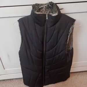 Reversible vest